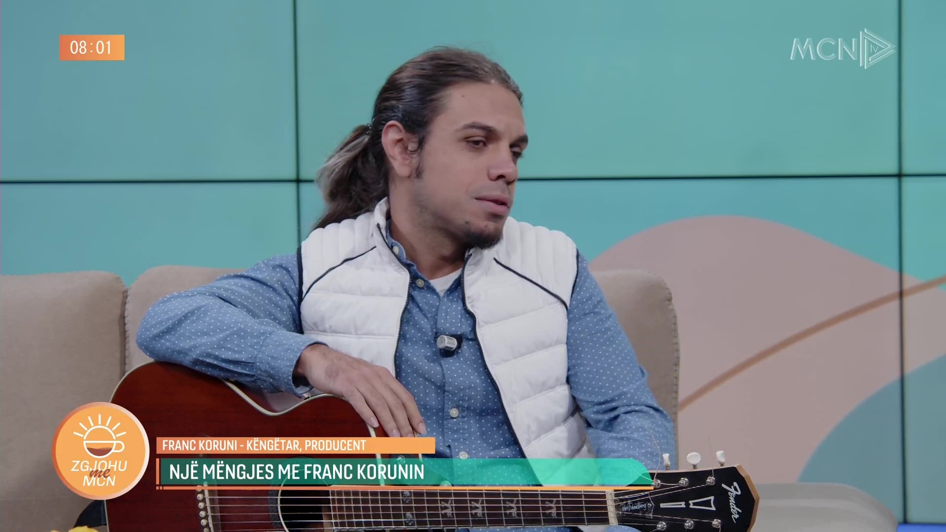 Një mëngjes me Franc Korunin/ Këngëtari rrëfehet për jetën, krijimtarinë dhe planet muzikore