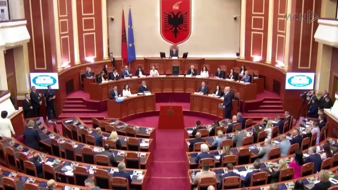 “PD synon mbi 96 bashki nga reforma territoriale” / Boçi: Absurde, qarqe më të vogla kanë më shumë bashki se Tirana (VIDEO)