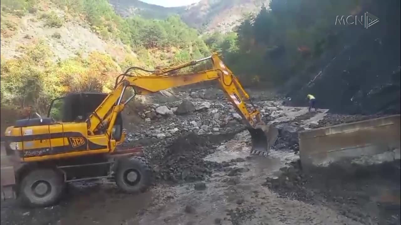 Elbasani përgatitet për dimrin / Mblidhen Emergjencat Civile për të analizuar problematikat dhe masat e marra (VIDEO)