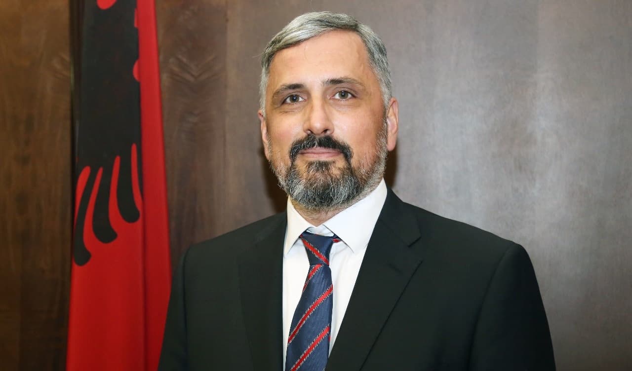 Akuzat për gjyqtarin Asim Vokshi/ KED reagon pas lajmit: Nuk ndikohemi nga presionet! (VIDEO)