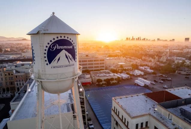 “Paramount” nis ofertë armiqësore për “Warner Bros”