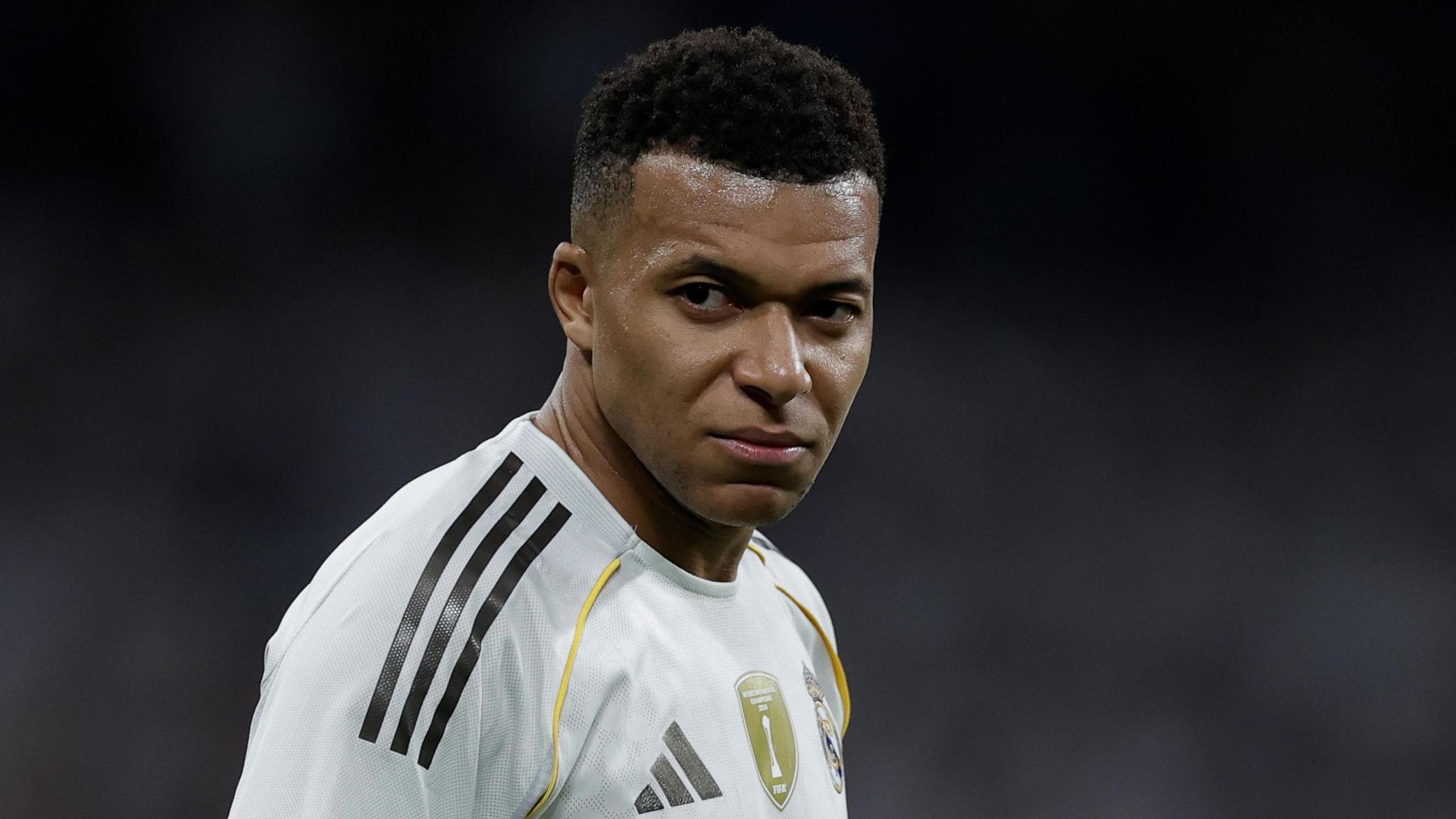 Al- Hilal, superofertë për Kylian Mbappe
