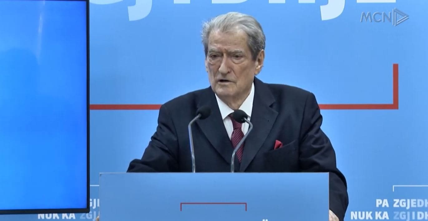 “Agasi, përfitime miliona euro”/ Berisha: Pas aferave të AKSHI-t qëndron baxhanaku i Ramës (VIDEO)