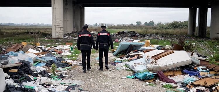 Në Itali, “Toka e Zjarreve” vazhdon të marrë jetë njerëzish