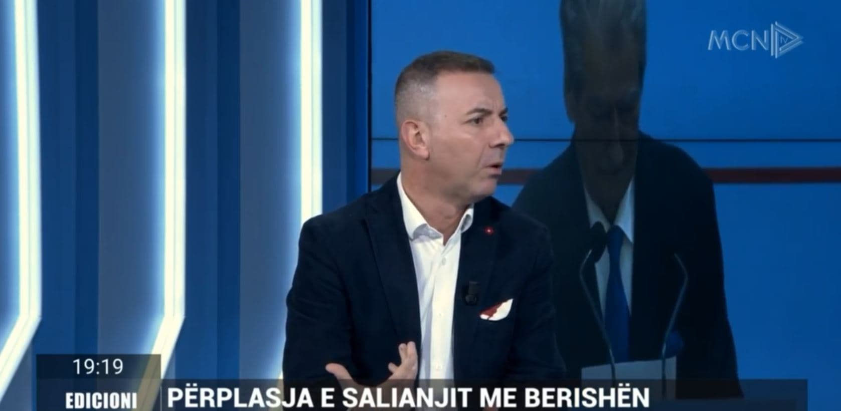 Dyrnjaja: Salianji i ka hyrë një aventure 