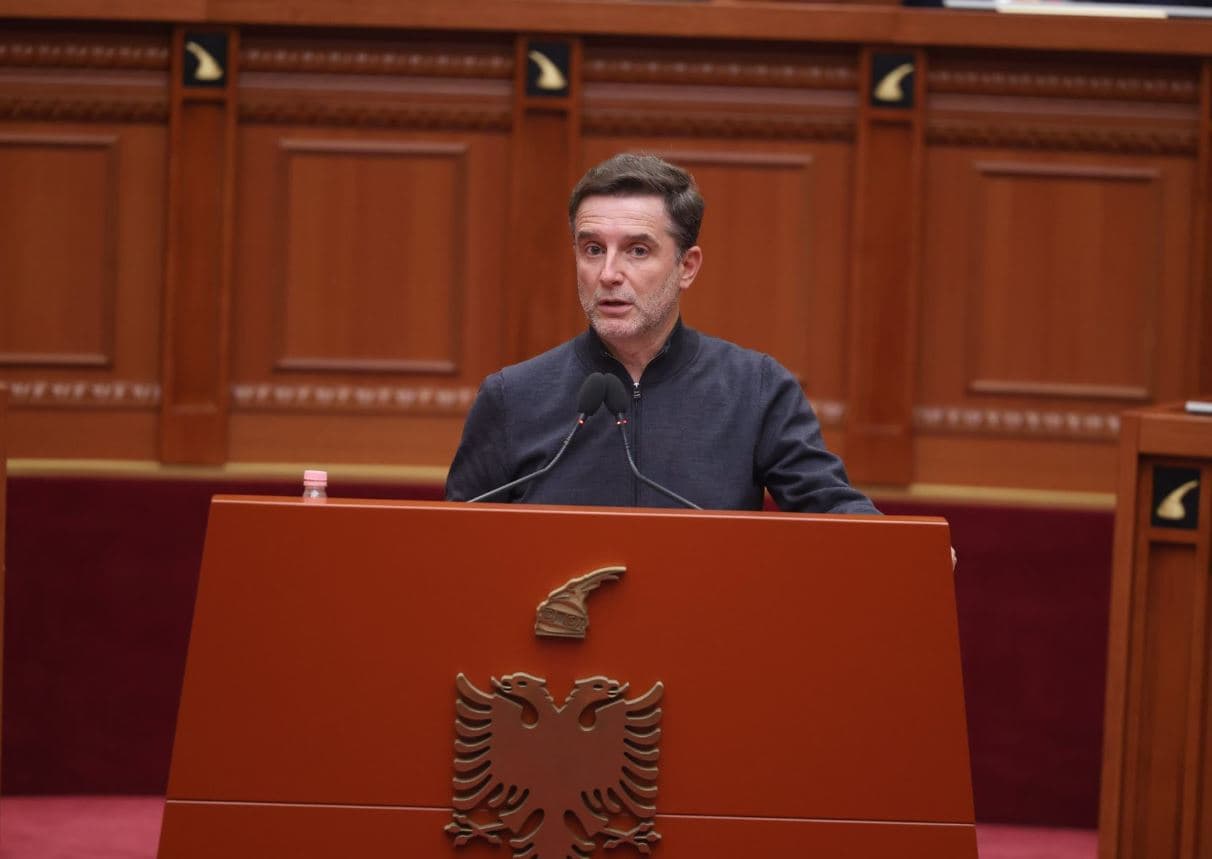 Braçe: Nuk e votova Paketën Fiskale. Jam zgjedhur t’iu shërbej njerëzve, jo të votoj ligje kot