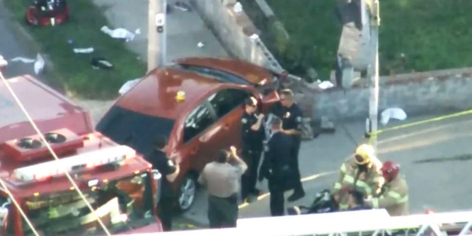 KALIFORNI/ Shoferi i dehur përplaset me trotuarin në Anaheim, plagosen 8 nxënës të ekipit të atletikës 
