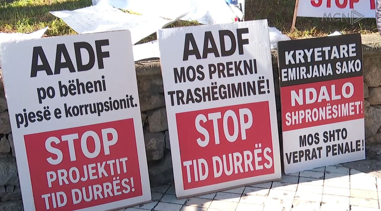 Protestë para Parlamentit për projektin TID. Banorët e Durrësit: Amerikanët po na vjedhin pronat