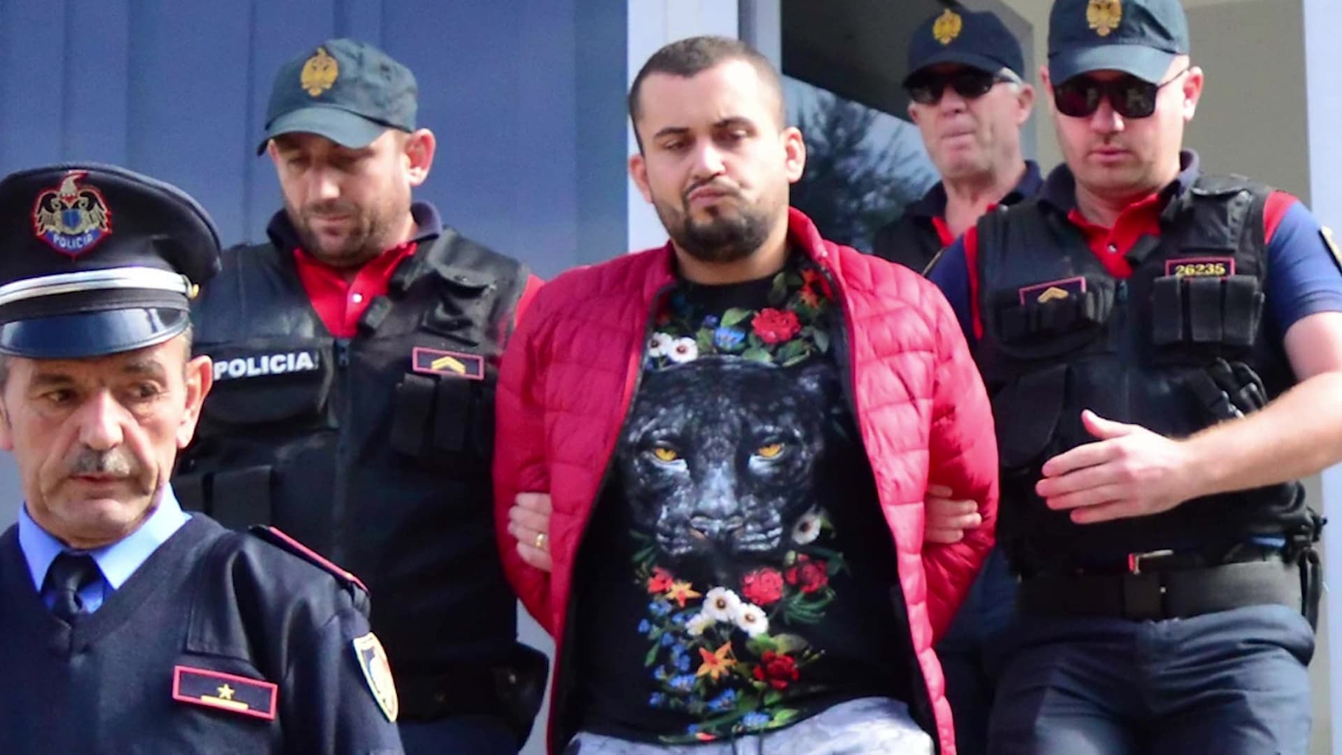 “Dyshime për tradhti në grup” / Përgjimet, Rexhep Rraja: Fshini gjurmët e gishtave (VIDEO)