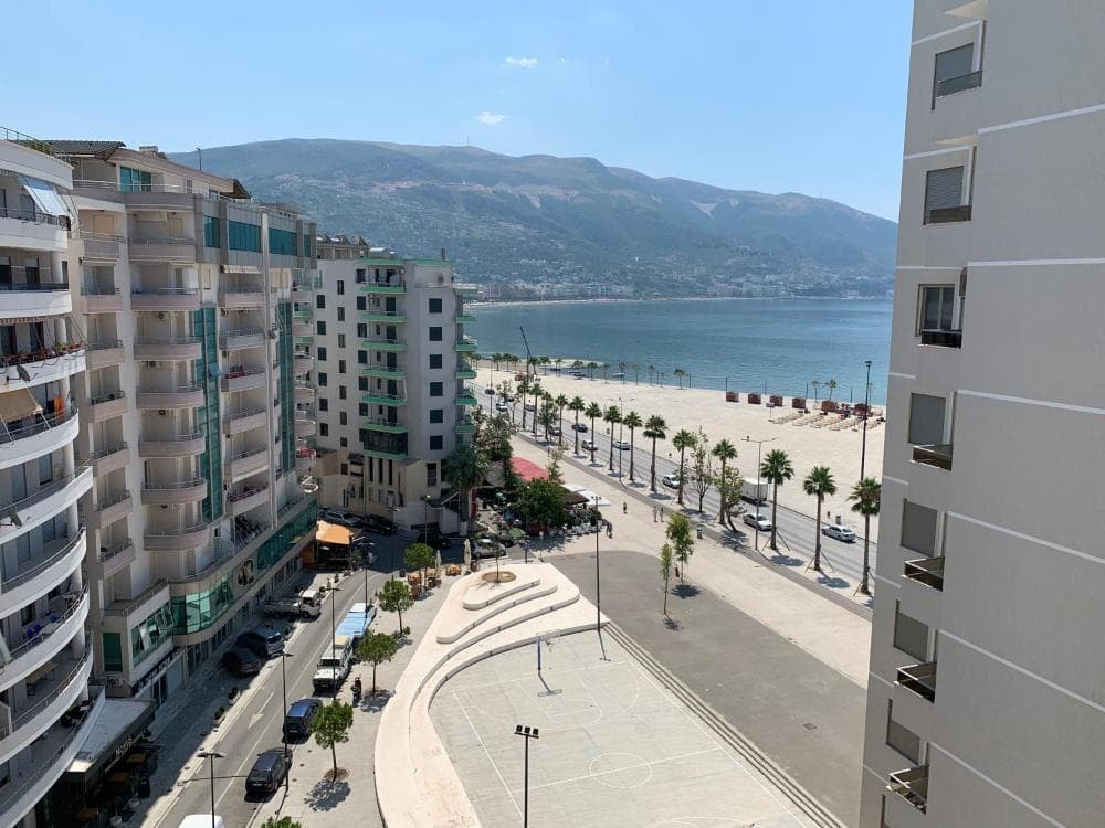 Apartamente, toka dhe makina luksi, vlonjatit i sekuestrohen 2 milionë euro pasuri 