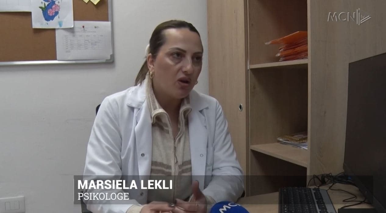 “Shërbimi psikologjik i nevojshëm në onkologjik”/ Lekli: Qytetarët i tremben seancave me psikologët (VIDEO)