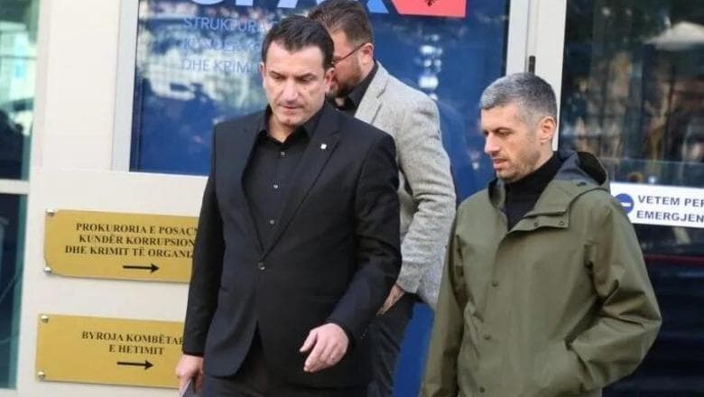 Gjykata Administrative rikthen në detyrë Alban Dokushin si sekretar i përgjithshëm i bashkisë së Tiranës