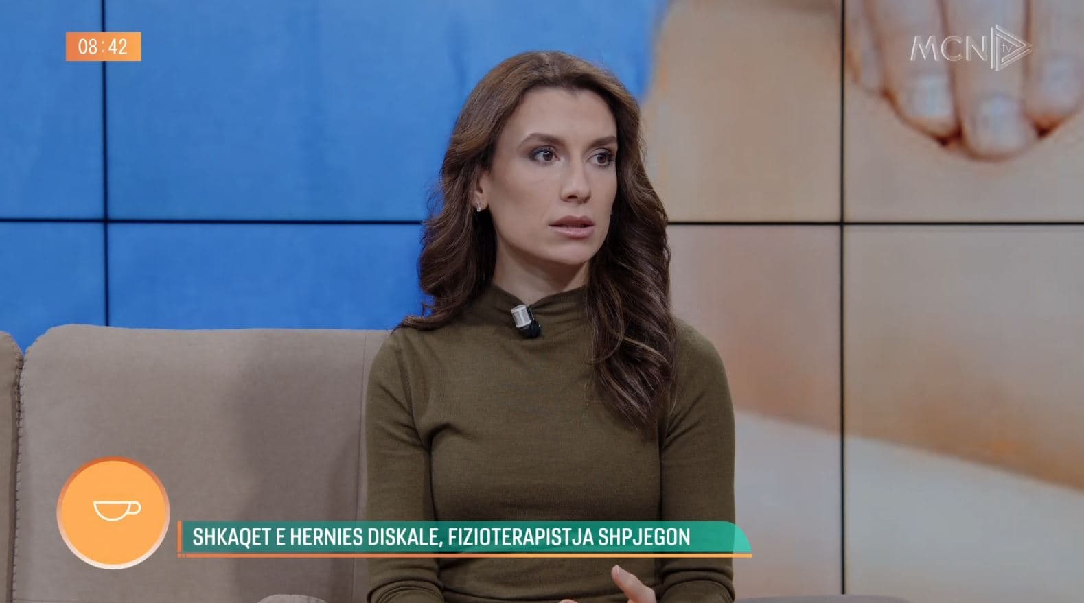 Fizioterapistja shpjegon simptomat dhe trajtimin e hernies diskale