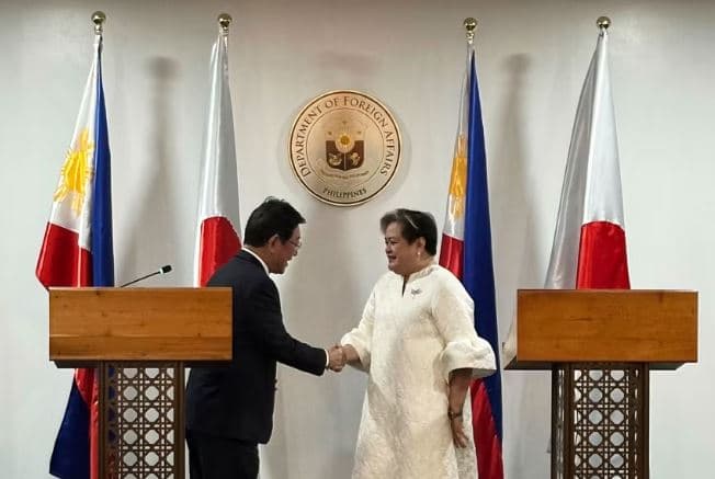 Agresioni në rritje nga Kina, Japonia dhe Filipinet nënshkruajnë një pakt të ri mbrojtjeje 