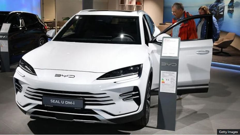 BYD e Kinës pritet të kalojë Teslën si shitësi më i madh i automjeteve elektrike në botë