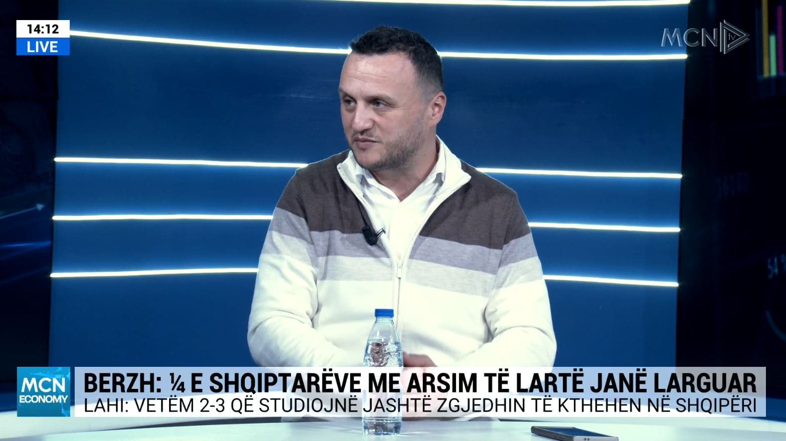 ¼ e shqiptarëve me arsim të lartë të larguar/ Lahi: Mungojnë incentivat shtetërore, duhet plan për kthimin e trurit