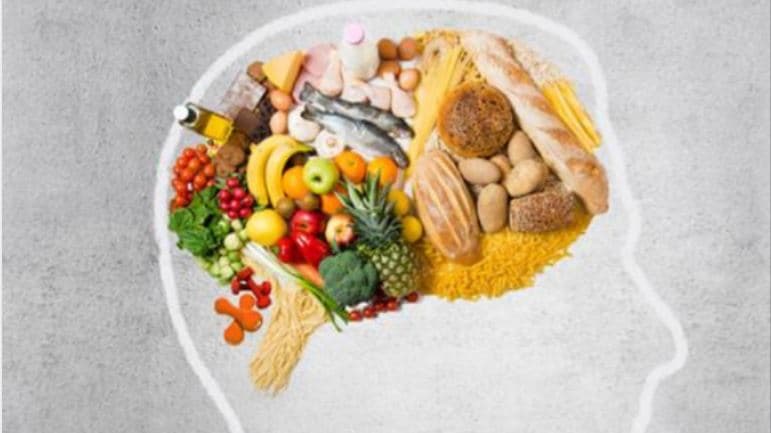 Ekspertët: Ushqimet e përpunuara dhe të ngrira mund të dëmtojnë shëndetin mendor
