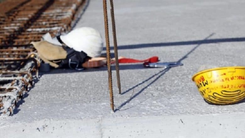     Fadroma godet një punëtor në kantier, humb jetën 45-vjeçari në Palasë