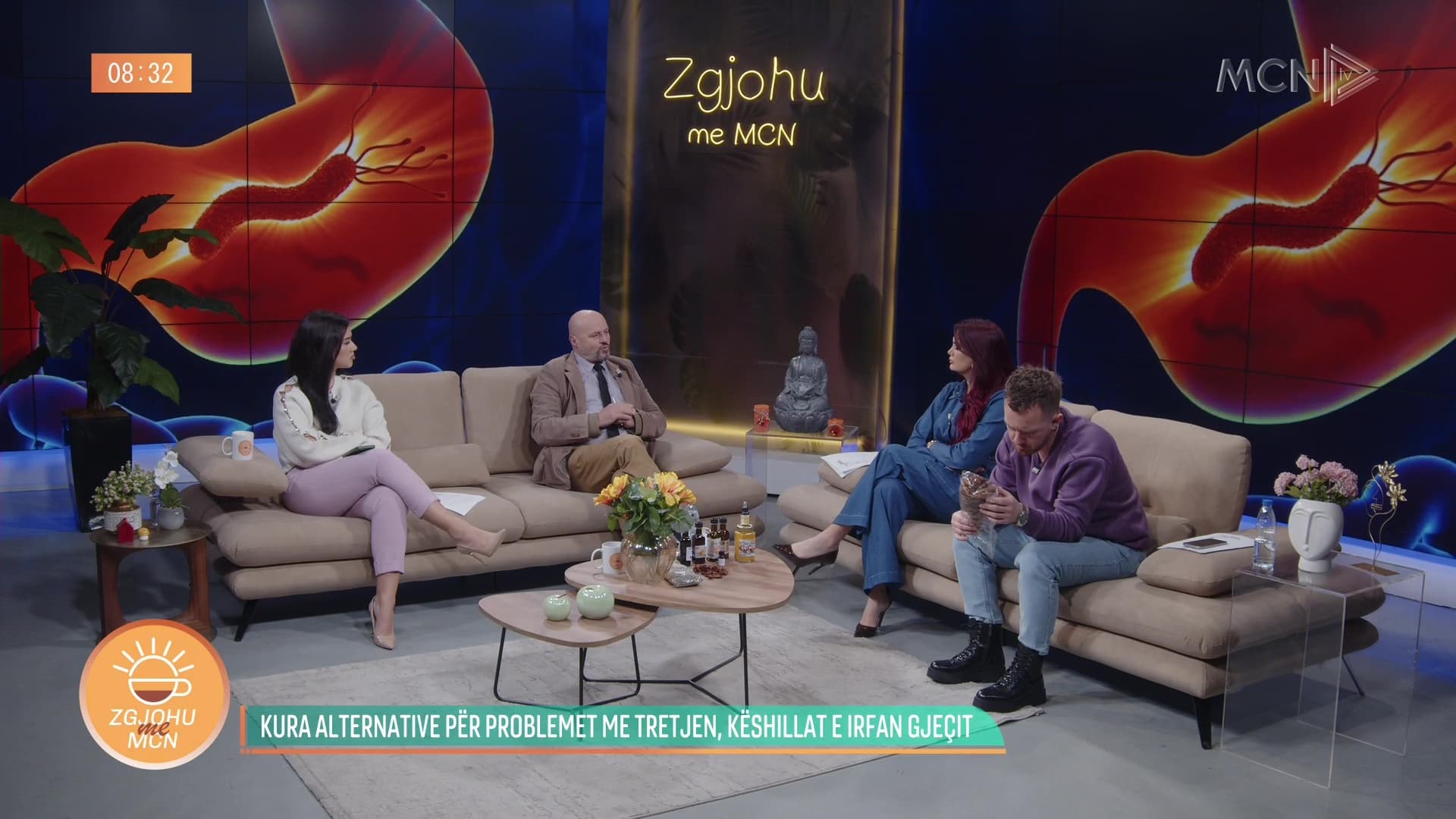 Abuzimet me ushqimet gjatë festave të fundvitit/ Herbalisti Gjeçi: Ja kurat alternative për problemet e tretjes