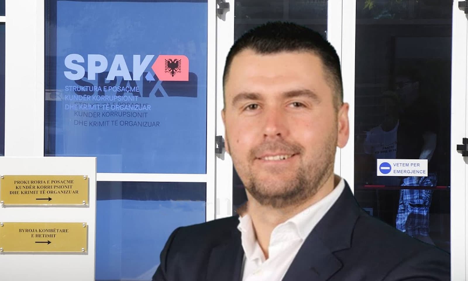 Korrupsion në zgjedhje, vetëdorëzohet në polici kryebashkiaku i Rrogozhinës