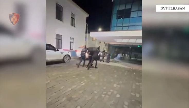 Drogë nga Veriu në Jug, goditet grupi kriminal në Elbasan, 4 në pranga (VIDEO)