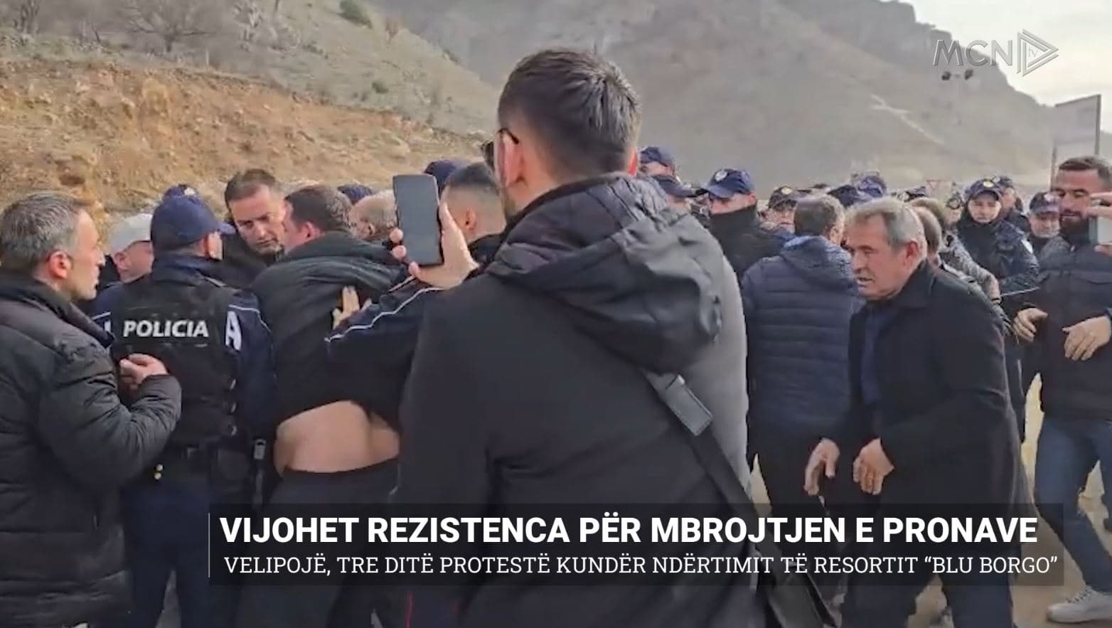 Vijohet rezistenca për mbrojtjen e pronave/ Velipojë, tre ditë protestë kundër ndërtimit të resortit “Blu Borgo” (VIDEO)