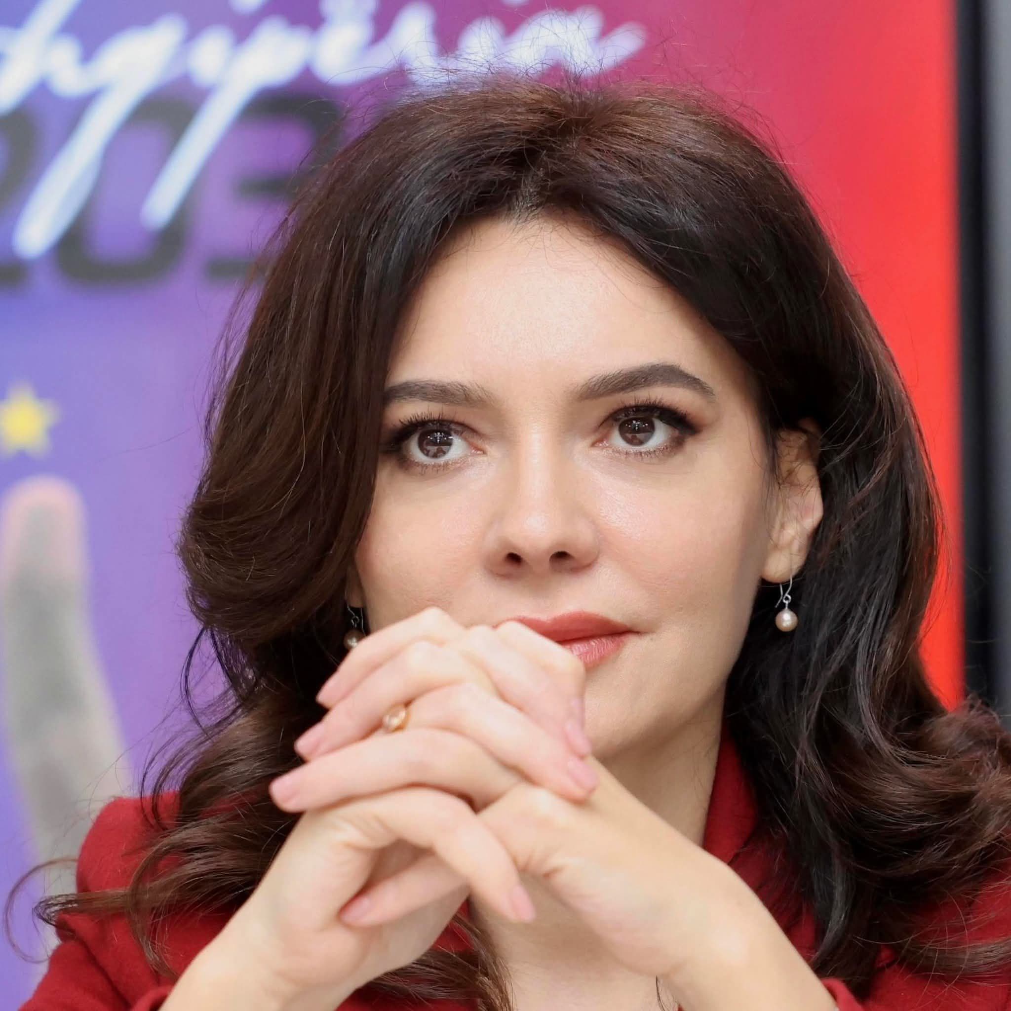 Spiropali reagon për shkarkimin: Modelet nuk rrëzohen me dekrete, provohen me kohën (VIDEO)