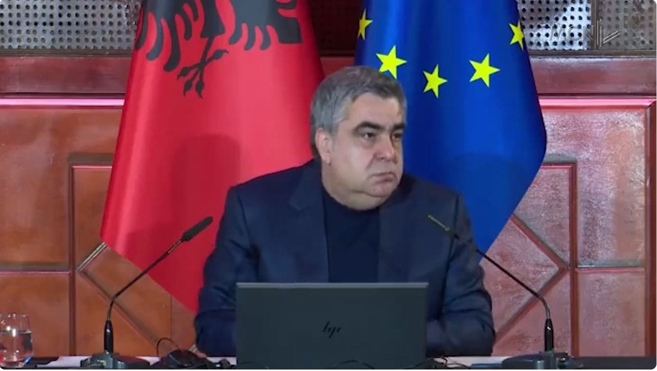 Investimi në Sazan, ende as në letër/Gonxhja: Fondet e limituara, pa afate për teatrin e bibliotekën