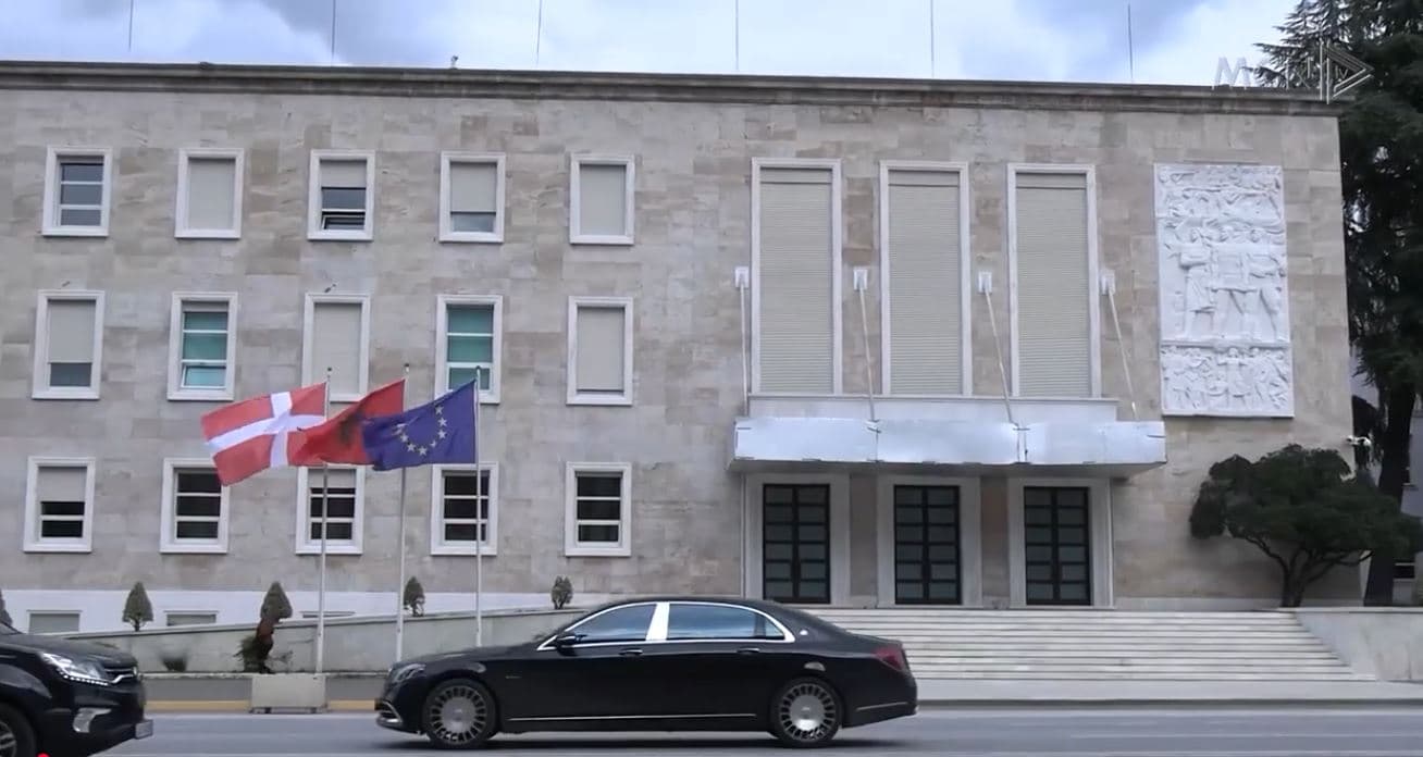 Mbrojtje ligjore për ministrat. Rama: Nuk ka urgjencë për kërkesën e SPAK