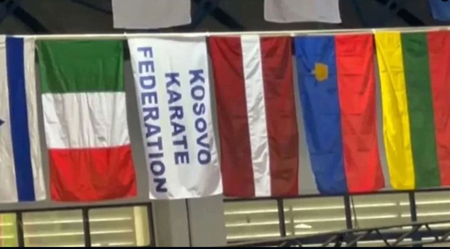 Shkak, ndalimi i flamurit dhe simboleve shtetërore/ Kosova tërhiqet nga Kampionati Evropian i Karatesë në Qipro