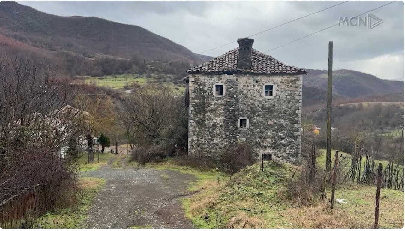 Degradojnë kullat shekullore në Mirditë. Vlashi:Identifikim për të përfituar nga plani i rijetëzimit