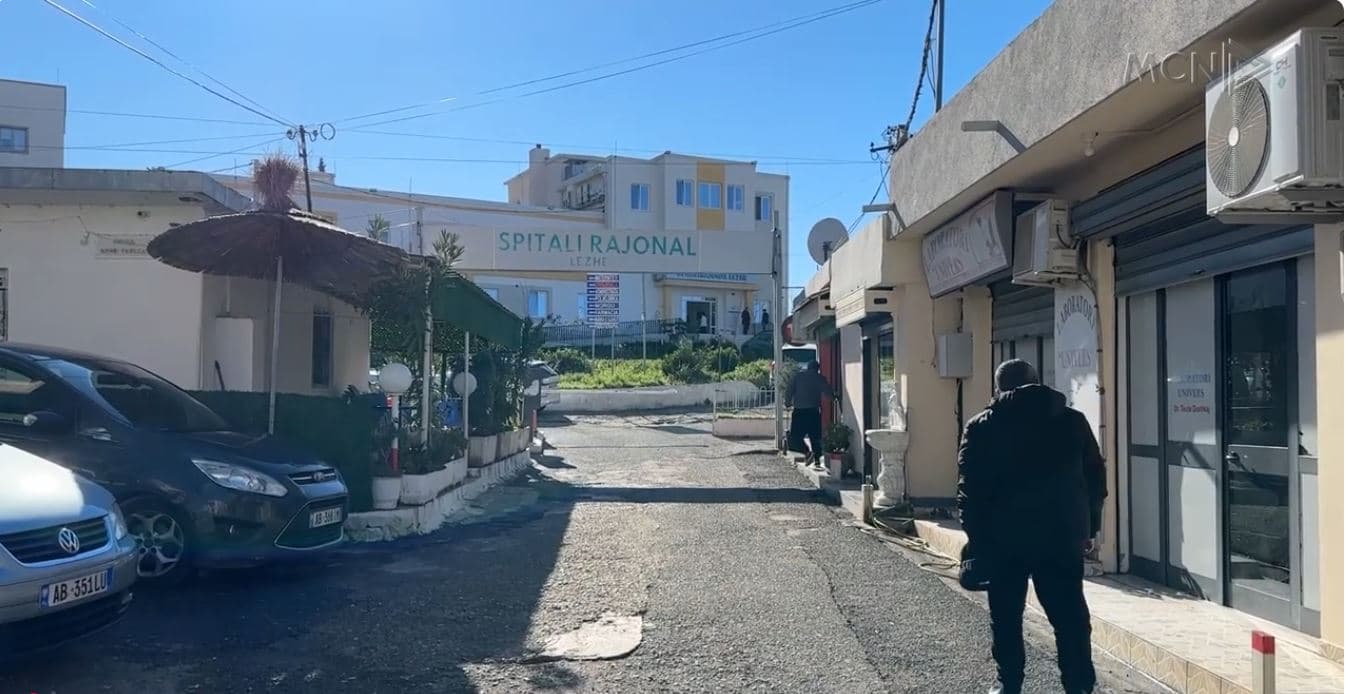 Analiza me “afat” në spitalin e Lezhës. Mungesa e fondeve lë qytetarët në pritje