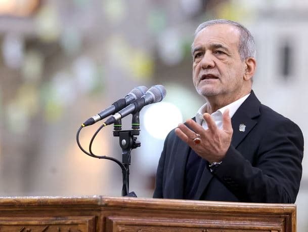 Presidenti i Iranit: Gati të negociojmë me SHBA-në nëse atmosfera është e qetë