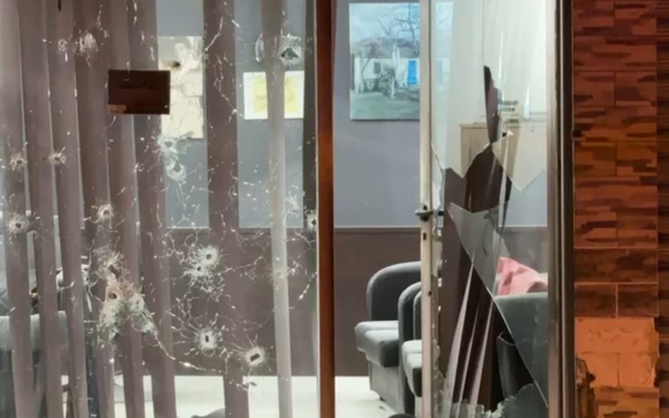 Të shtëna me armë në Lezhë, plagoset 30-vjeçari