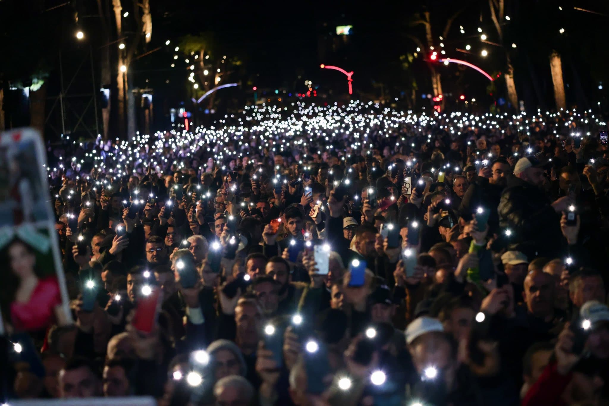 Protesta e opozitës, akset ku bllokohet lëvizja e mjeteve gjatë ditës së nesërme