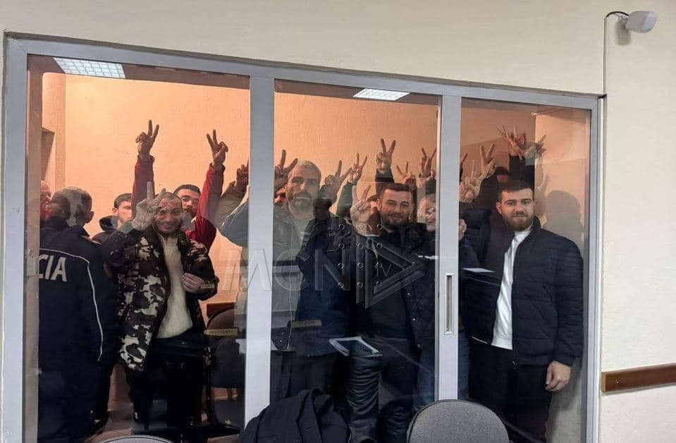 Protesta e 20 shkurtit/ Gjykata e Tiranës liron të gjithë të shoqëruarit nga policia 