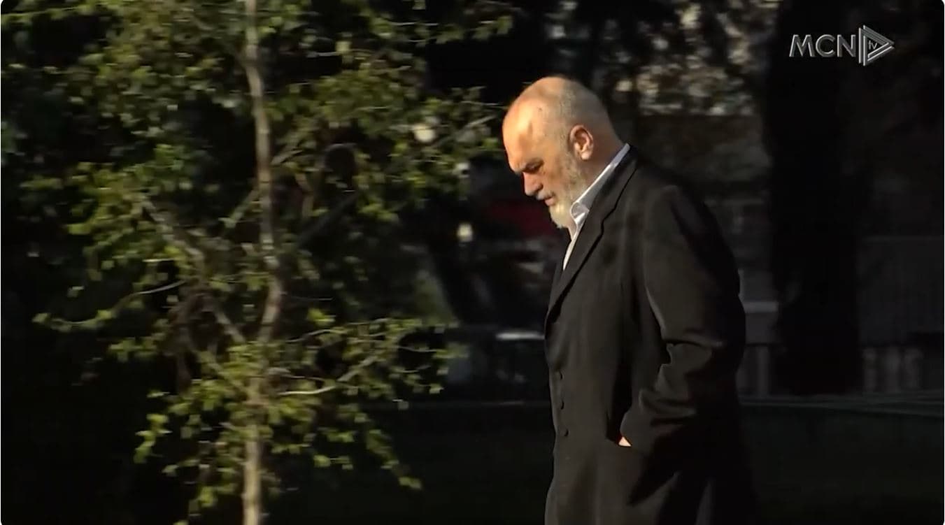 “Qeveria shqiptare hesht për Kurum”. Ban reagon për MCN: Puna e drejtësisë, premtuese