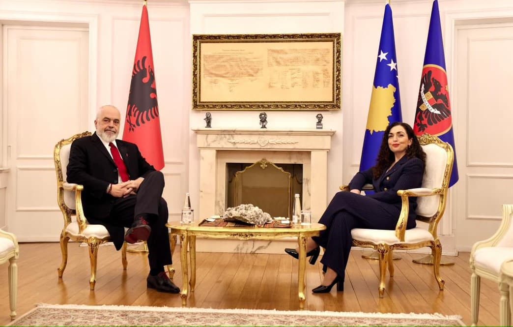 Presidentja Osmani priti kryeministrin Rama, fokus koordinimi Kosovë-Shqipëri dhe zhvillimet rajonale
