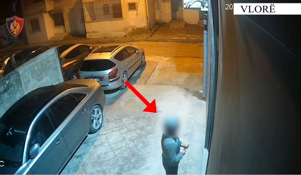 Vodhi dy markete në Vlorë, arrestohet 33-vjeçari
