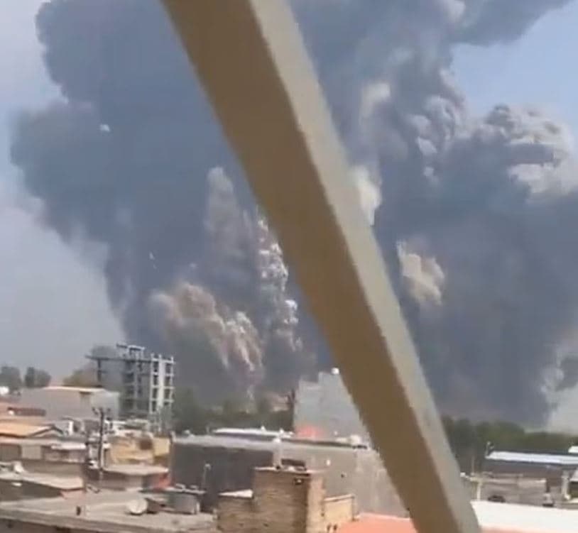 Izraeli godet Iranin në një sulm masiv ajror (VIDEO)