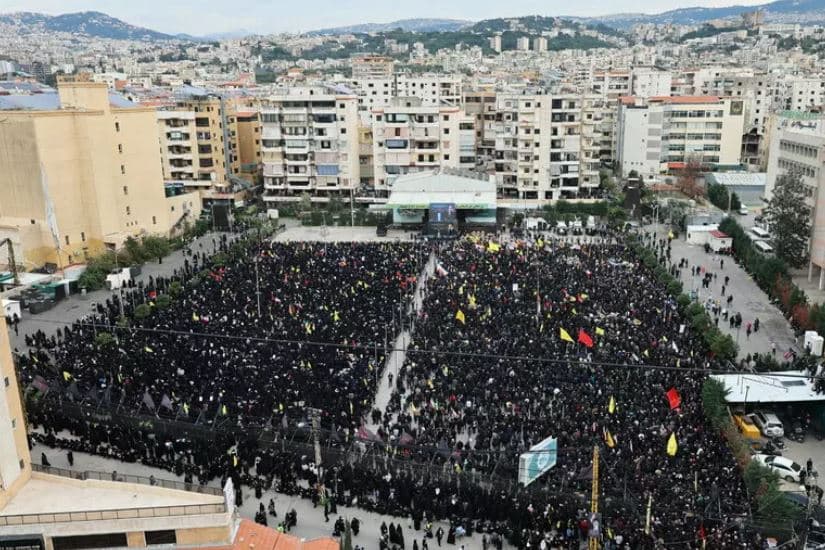 Për herë të parë në histori, qeveria libaneze ndalon të gjitha aktivitetet ushtarake të Hezbollahut