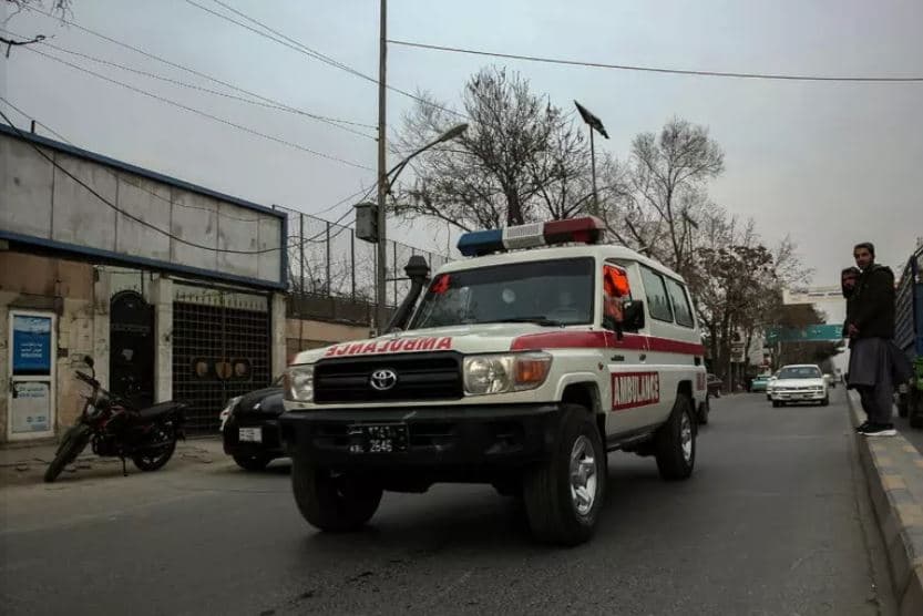30 trupa u nxirren nga rrënojat e qendrës mjekësore në Kabul