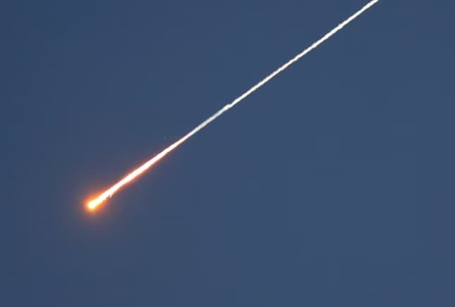 Lufta me Iranin zgjerohet ndërsa Rebelët 'Huthi' lëshojnë raketa drejt Izraelit