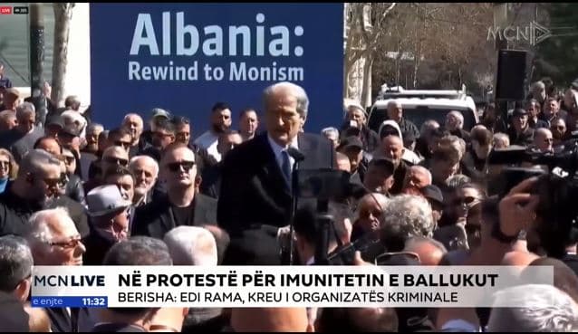 Në protestë për imunitetine Ballukut/ Berisha: Sot Rama shënoi fundin e tij politik