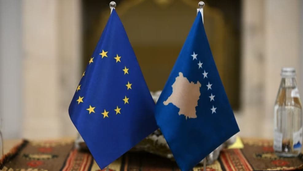     Komisioni Evropian konfirmon heqjen e të gjitha masave financiare ndaj Kosovës