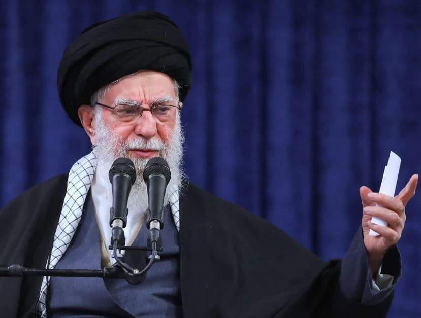 Vrasja e Khameneit, si funksionon trashëgimia në Iran dhe kush mund ta pasojë 