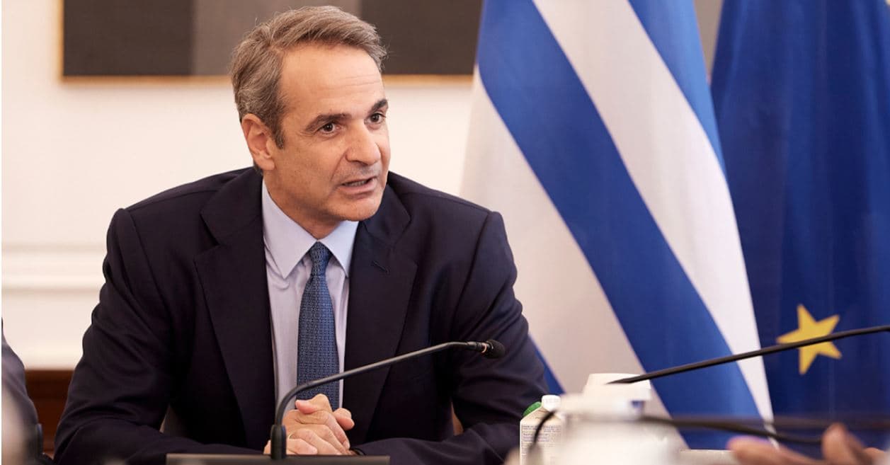 Greqi, Mitsotakis njofton rritjen e pagës minimale në 920 euro