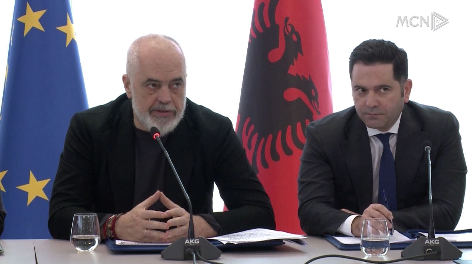 “Asnjë ndërhyrje për karburantet”/ Rama lavdëron furnizuesit për çmimin (VIDEO)
