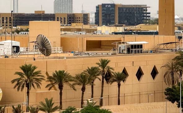 Dronët iranianë sulmojnë ambasadën amerikane në Riad