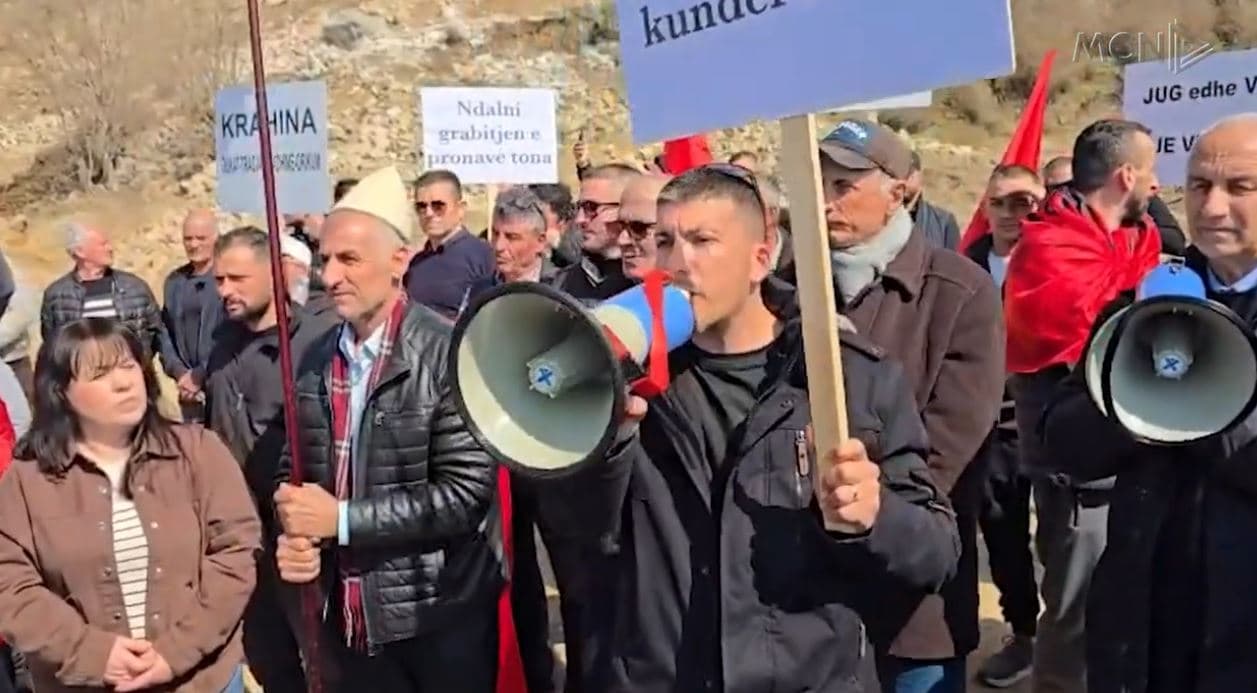Rrjoll, 37 ditë rezistencë/ Në mbështetje të banorëve, qytetarë edhe nga zona të tjera (VIDEO)